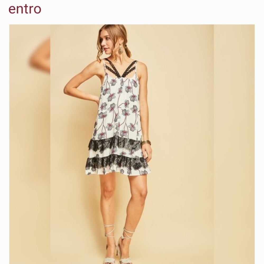 Entro Blue Floral Strappy lace Dress